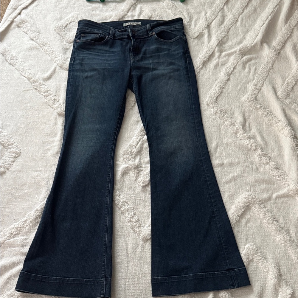 Great J.Brand jeans, size 31, but I think they run smaller.